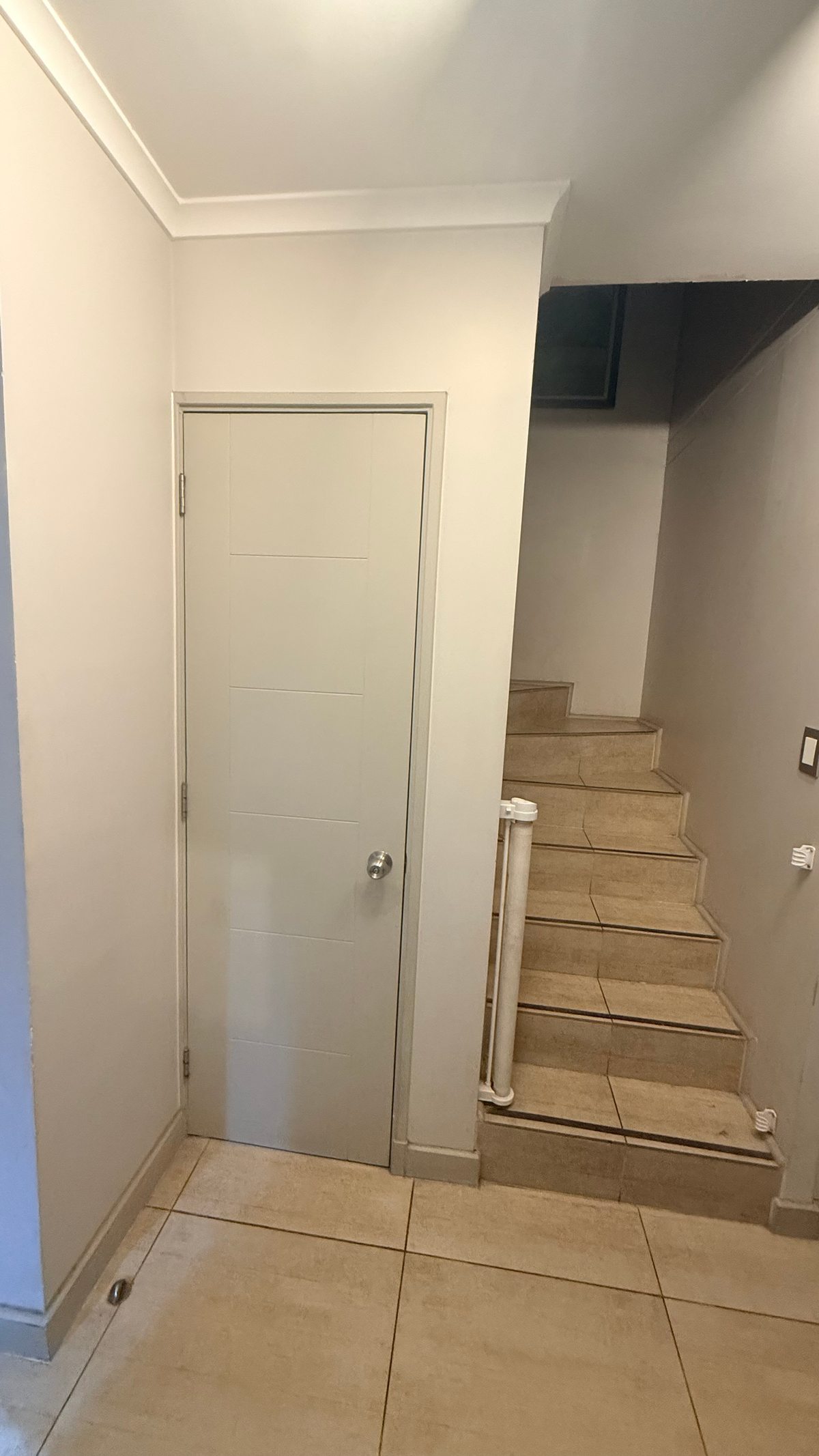 Puerta baño visitas