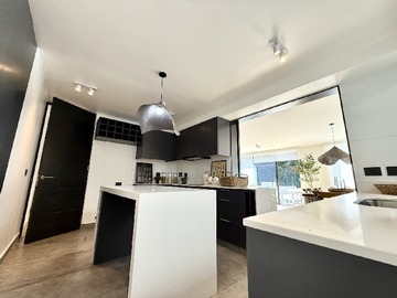 Cocina semi integrada