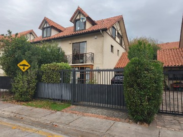 Venta / Casa / Las Condes