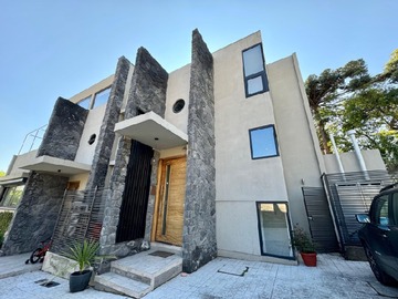 Venta / Casa / Las Condes