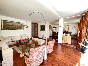 Venta / Casa / Las Condes