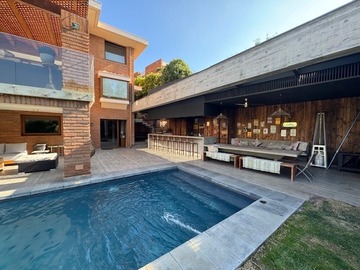 Venta / Casa / Las Condes