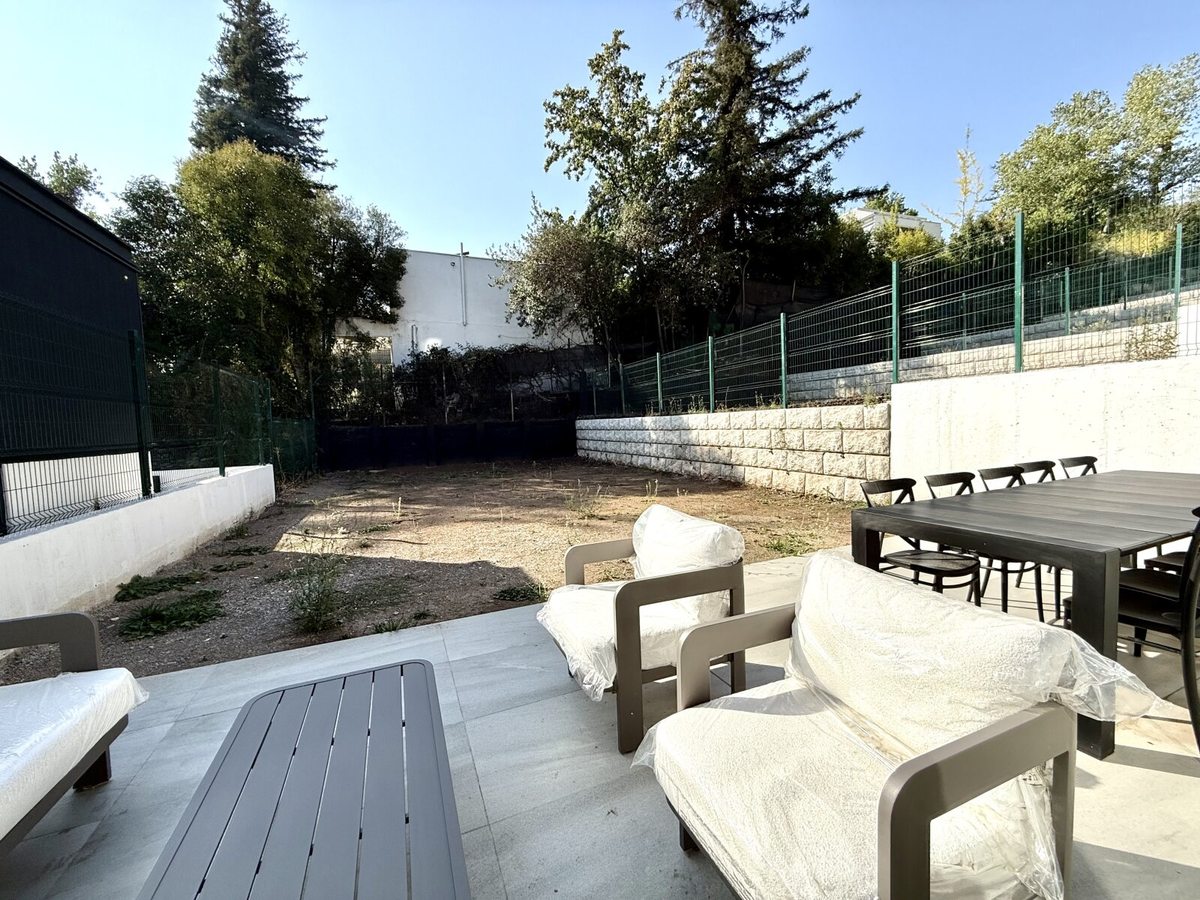 Terraza y patio