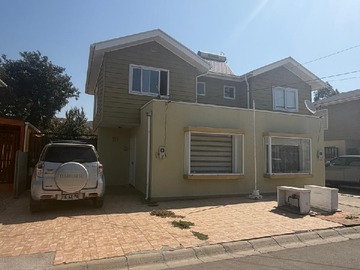 Venta / Casa / Limache