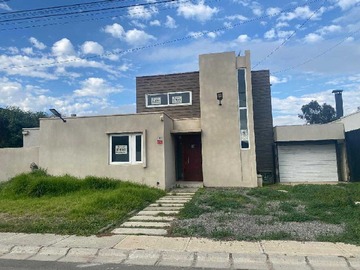 Venta / Casa / Limache