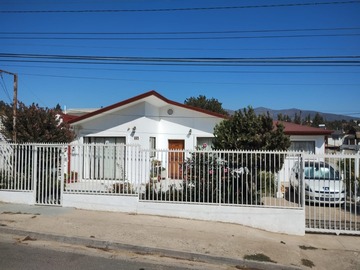 Venta / Casa / Limache