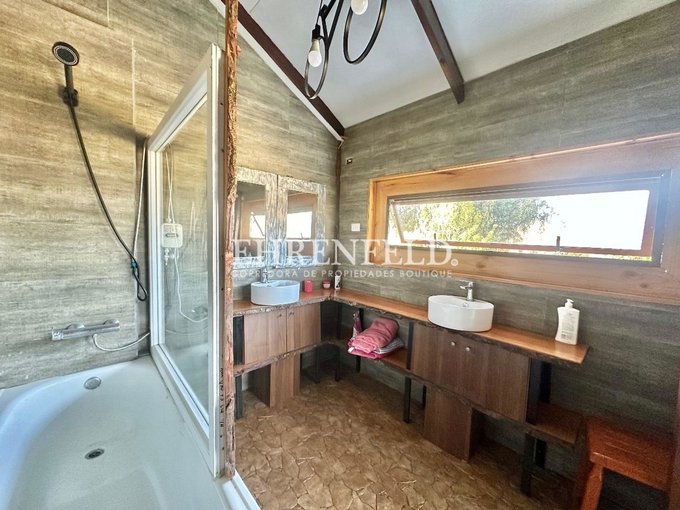 Baño suite.