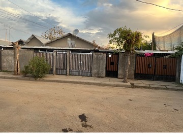 Venta / Casa / Linares