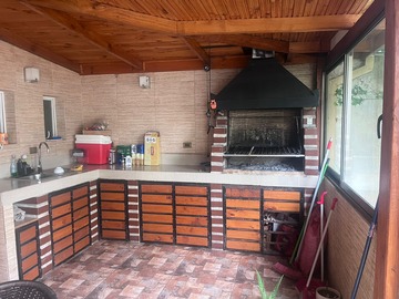 Venta / Casa / Linares