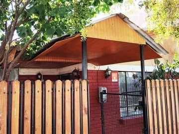 Venta / Casa / Llaillay
