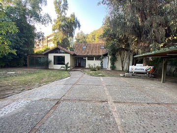 Venta / Casa / Lo Barnechea