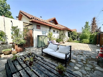 Venta / Casa / Lo Barnechea