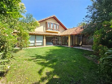 Venta / Casa / Lo Barnechea