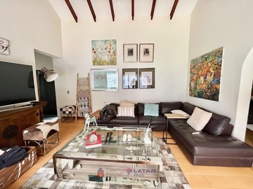 Venta / Casa / Lo Barnechea