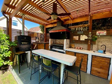 Venta / Casa / Lo Barnechea