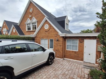 Venta / Casa / Lo Barnechea
