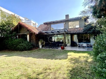 Venta / Casa / Lo Barnechea