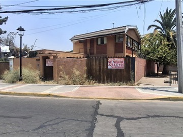 Venta / Casa / Lo Barnechea