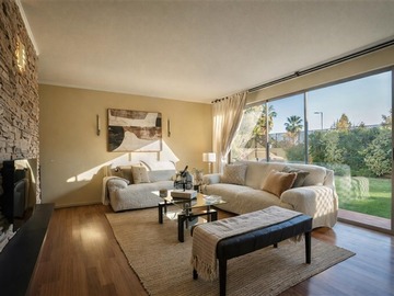Venta / Casa / Lo Barnechea