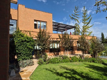Venta / Casa / Lo Barnechea