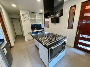 Venta / Casa / Lo Barnechea