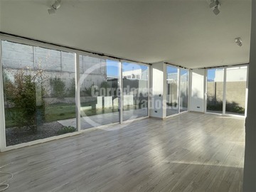 Venta / Casa / Lo Barnechea