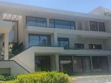 Venta / Casa / Lo Barnechea