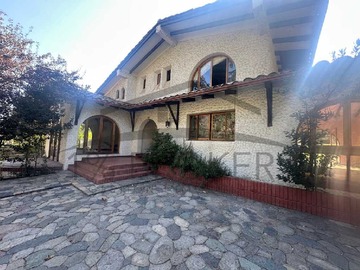 Venta / Casa / Lo Barnechea