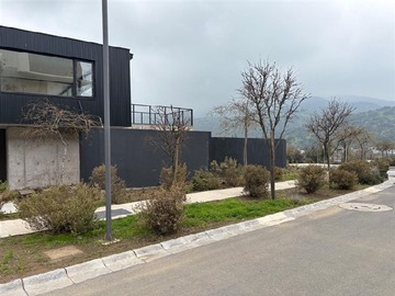 Venta / Casa / Lo Barnechea