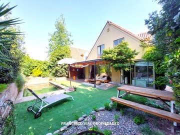 Venta / Casa / Lo Barnechea