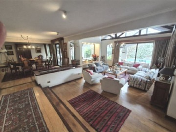 Venta / Casa / Lo Barnechea