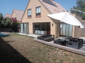 Venta / Casa / Lo Barnechea