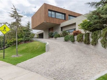 Venta / Casa / Lo Barnechea