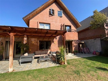 Venta / Casa / Lo Barnechea