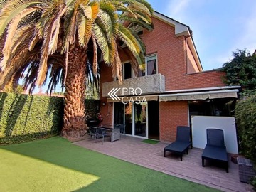 Venta / Casa / Lo Barnechea