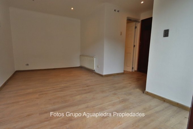 Piso 1: Dormitorio 2
