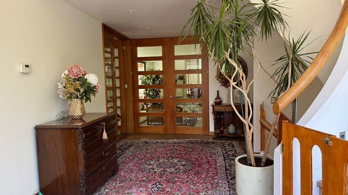 Hall acceso contravista