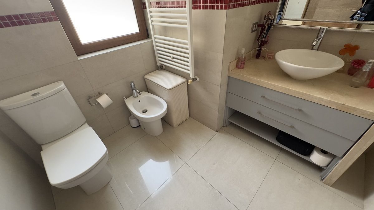 Baño habitación 1