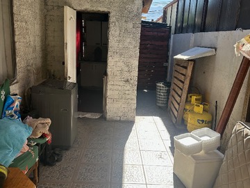 Acceso patio