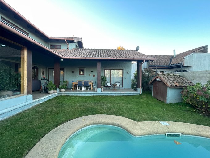 piscina y terraza