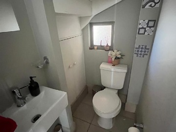 Baño de visitas 1er piso