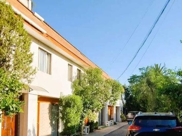 Venta / Casa / Macul