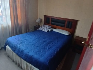 Dormitorio 1: Para cama grande y otros muebles