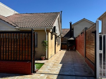 Entrada estacionamiento