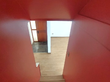 Vista primer piso desde escaleras