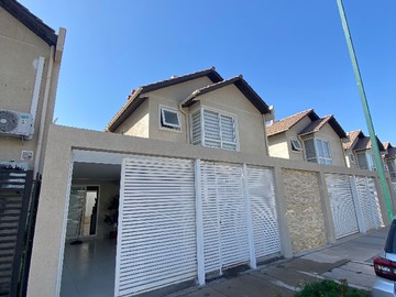 Venta / Casa / Maipú