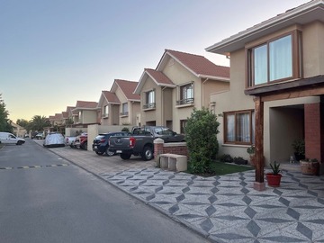 Venta / Casa / Maipú