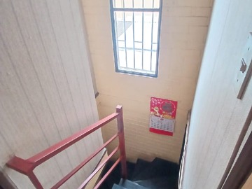 Escala al segundo piso