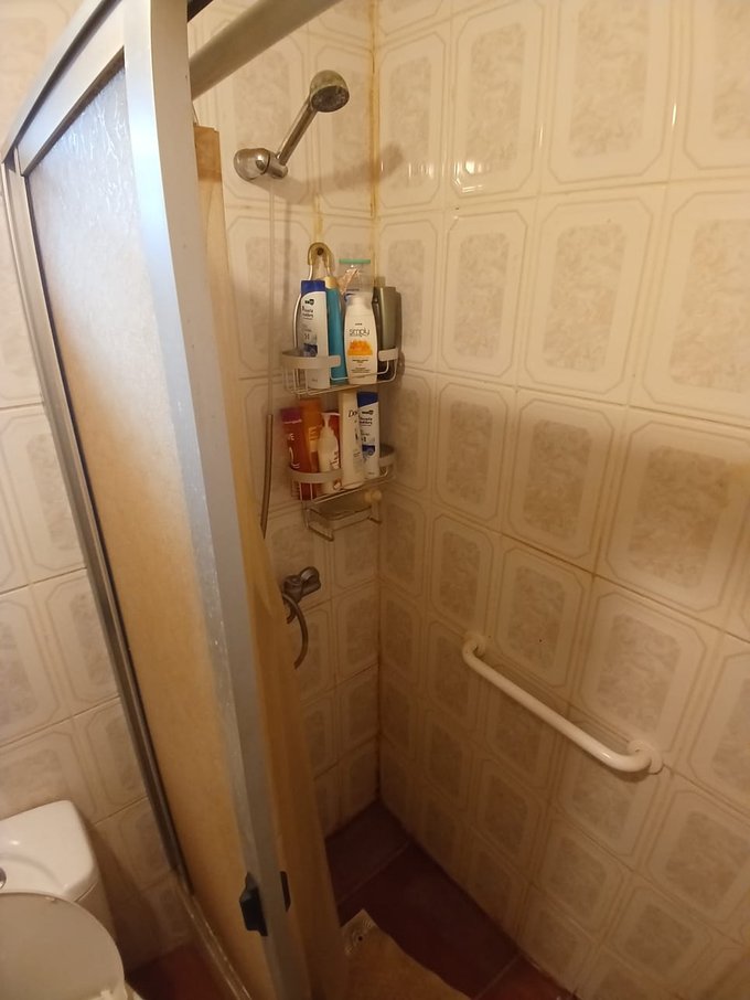 Dormitorio 3: Amplio, con baño propio y closet