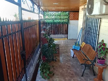 Venta / Casa / Molina